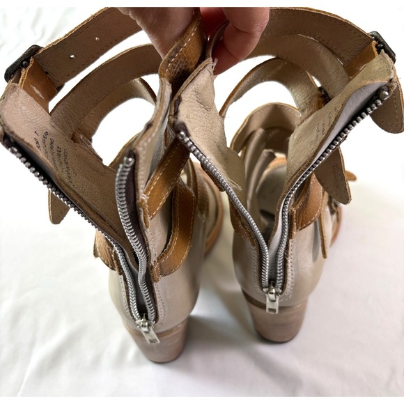 Freebird by Steven Bond Leather Gladiator Strappy Buckle Sandals Heeled 7 Edgy - Picture 10 of 11